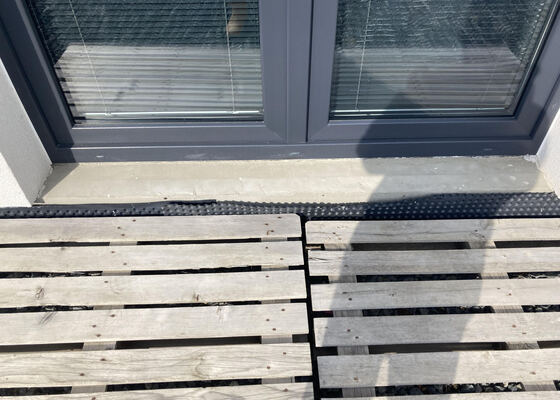 Zhotovení terasy - obrubníky + pokládka betonové dlažby