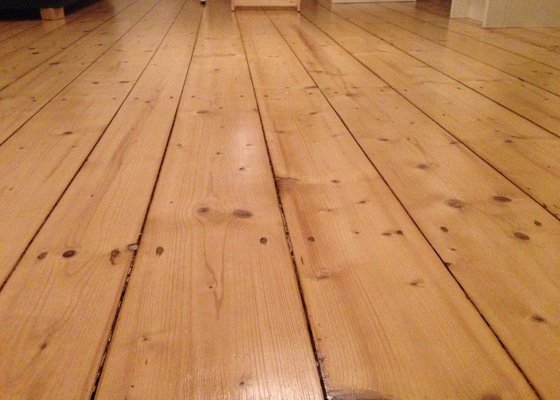 Broušeni/renovace staré podlahy