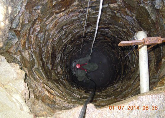 Čištění a oprava studny 